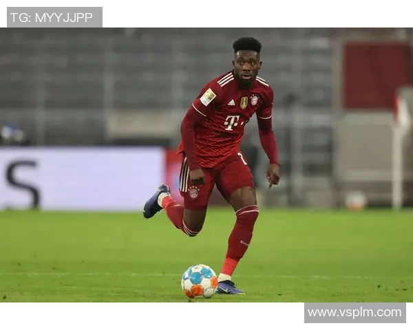 足球球星内衬揭秘：透视球员场上表现背后的专业装备与科技创新